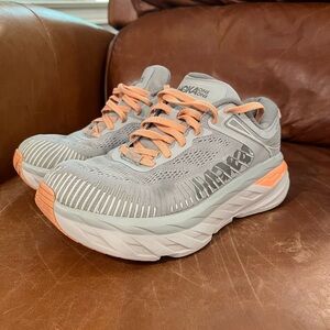 Hoka One One Bondi 7 women’s 7.5 Shoes